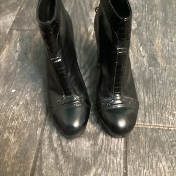 Tory Burch Anthea Platform Bootie - Picture 2 of 6